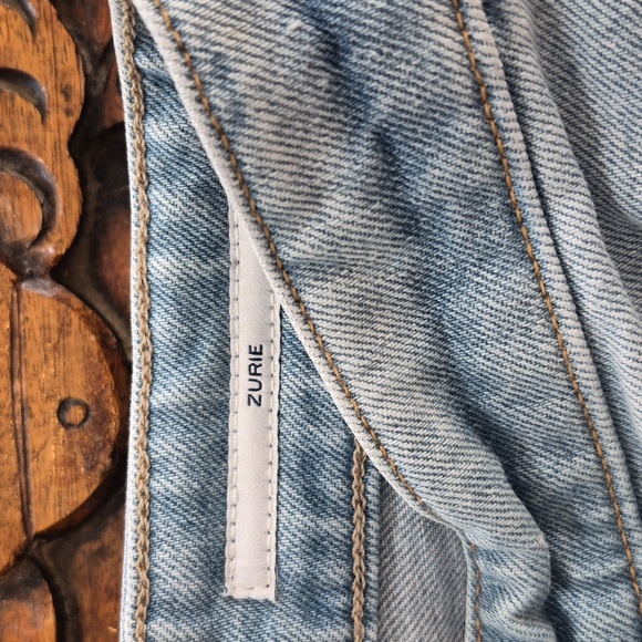 C.O.H. Zurie Denim Bundle 27 - Picture 5 of 9